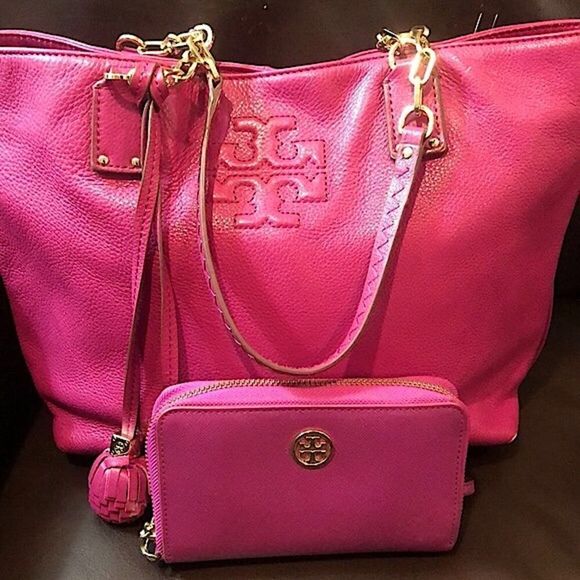 TORY BURCH Fuchsia Leather Bag With Embroidered Shoulder Straps Leather Tassels - Picture 17 of 17